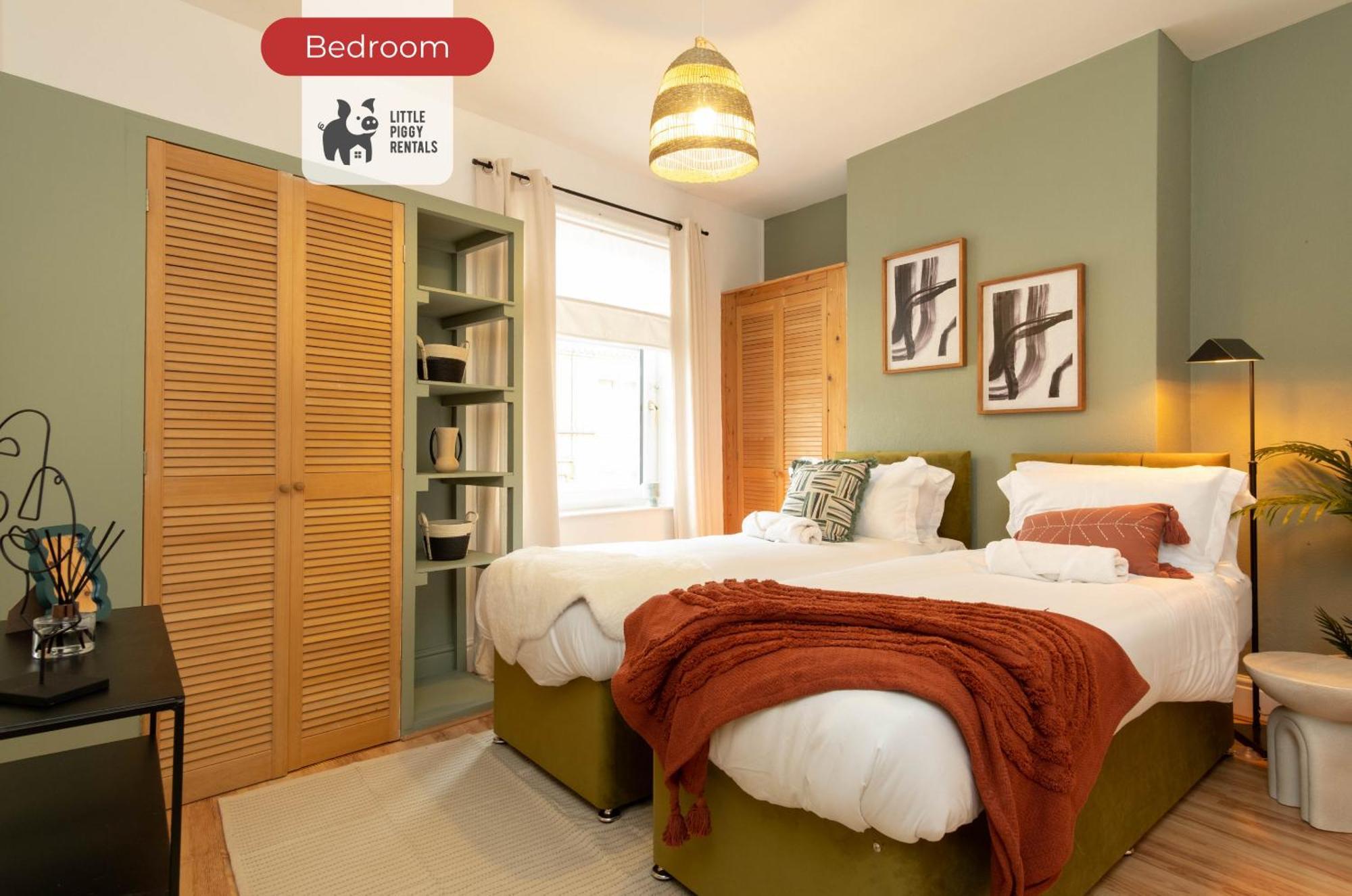 2 Bedroom Apartment By Littlepiggyrentals Short Lets & Serviced Accommodation Leicester With Wi-Fi, Free Parking & Outdoor Area Quarto foto